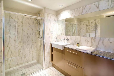 Wyndel Apartments North Sydney - Harbour Watch - Accommodation Australia 4