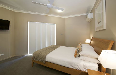 Marty's @ Little Beach - Accommodation Australia 8