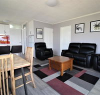 Beachfront 3 25 Willow Street - Accommodation Australia