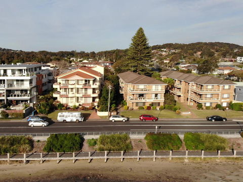 Horizons 1 - Australia Shopping 6