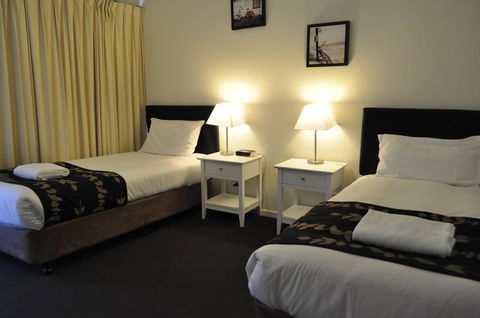 Albury Burvale Motor Inn - Accommodation Australia 24