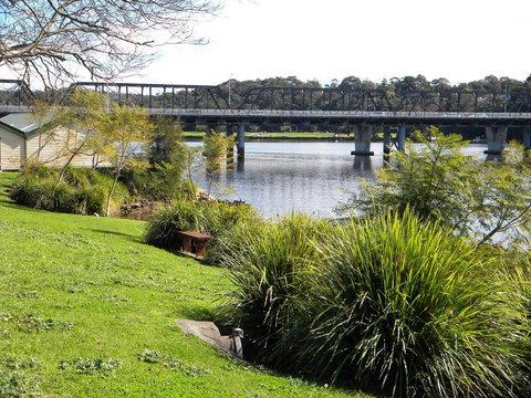 Quest Nowra - Local Tourism 8