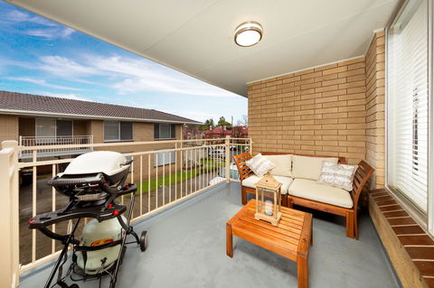 Sleeping In Style - Central & Sophisticated - Accommodation Australia 1