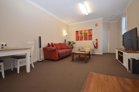 The Old Saddlery - Accommodation Australia 1