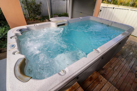 Interlude At Belmont - Accommodation Australia 3