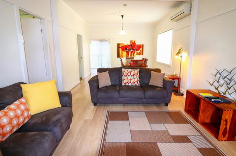 Interlude At Belmont - Accommodation Australia 5
