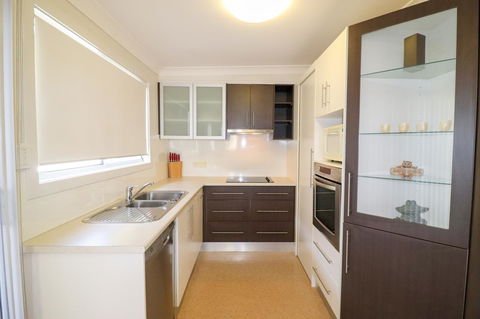 Interlude At Belmont - Accommodation Australia 12