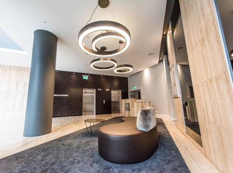 180Â° Water View Three Bedroom (wooden Furniture) - Australia Shopping 14