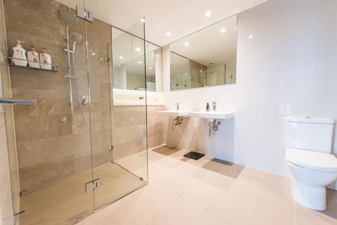 180Â° Water View Three Bedroom (wooden Furniture) - Australia Shopping 16