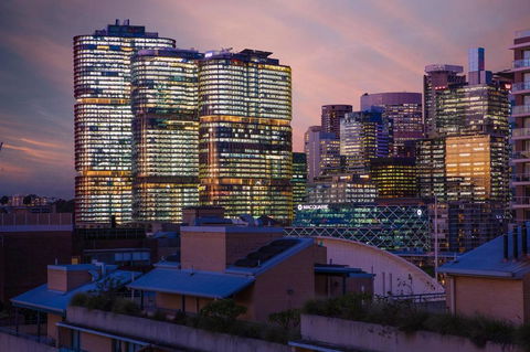 Darling Harbour Penthouse Views+Jacuzzi - Local Tourism 18