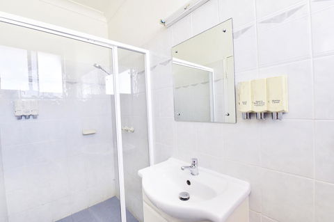 Diplomat Hotel Alice Springs - Accommodation Australia 39