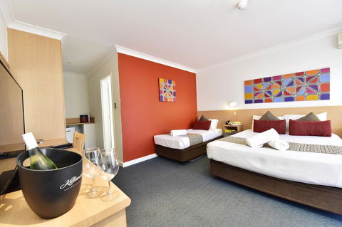 Diplomat Hotel Alice Springs - Accommodation Australia 10