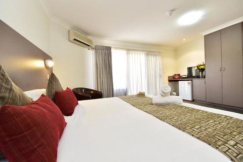 Diplomat Hotel Alice Springs - Accommodation Australia 30