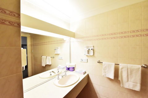 Diplomat Hotel Alice Springs - Accommodation Australia 27