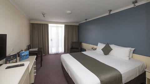 Stay At Alice Springs Hotel - Accommodation Australia 3