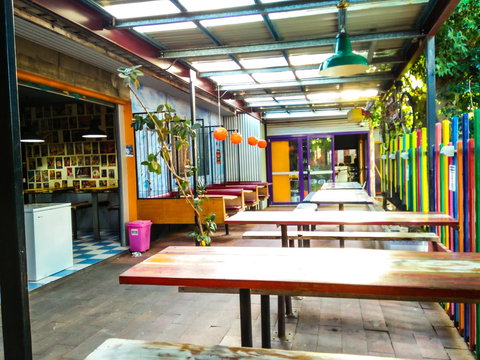 Jump Inn Alice Budget Accommodation - Australia Shopping 5