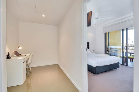 Astra Apartments Darwin - Accommodation Australia 7