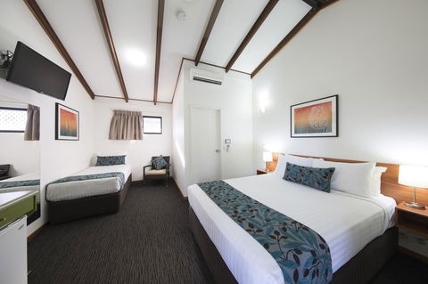 Palms City Resort - Local Tourism 43