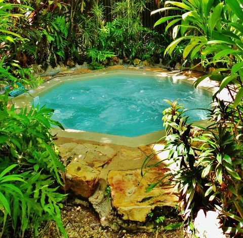 Palms City Resort - Local Tourism 9