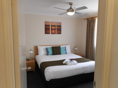 Beaches Serviced Apartments - Accommodation Australia 28