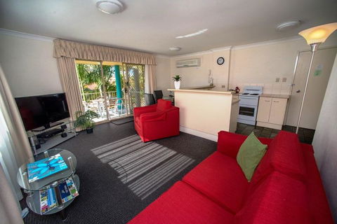 Beaches Serviced Apartments - Accommodation Australia 12