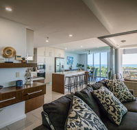 ZEN BY THE WATER - Esplanade Darwin Retreat - Local Tourism