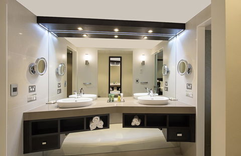 Hilton Darwin - Accommodation Australia 8