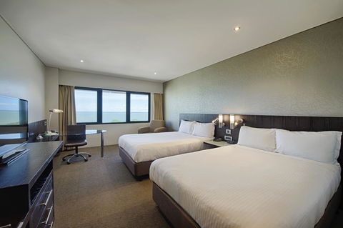 Hilton Darwin - Accommodation Australia 14
