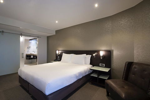 Hilton Darwin - Accommodation Australia 30