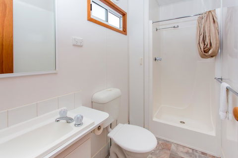 Ingenia Holidays Eden Beachfront - Bed n Breakfasts 11