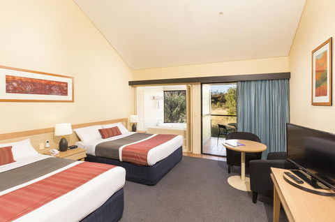 Discovery Resorts - Kings Canyon - Accommodation Australia 23