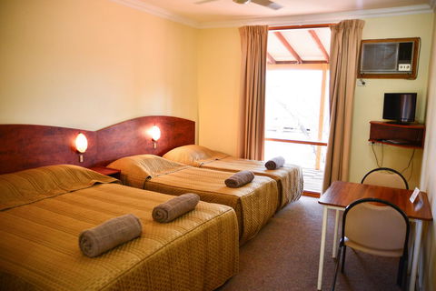Erldunda Desert Oaks Resort - Accommodation Australia 37
