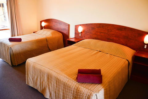 Erldunda Desert Oaks Resort - Accommodation Australia 33