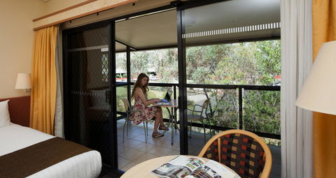 Mercure Alice Springs Resort - Accommodation Australia 29