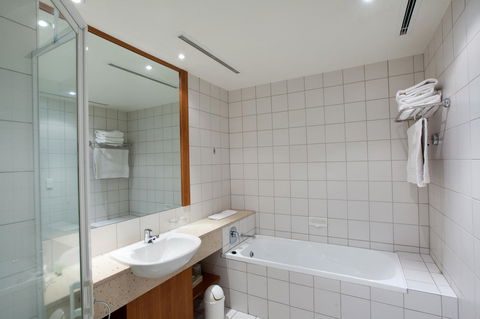 Mercure Alice Springs Resort - Accommodation Australia 25