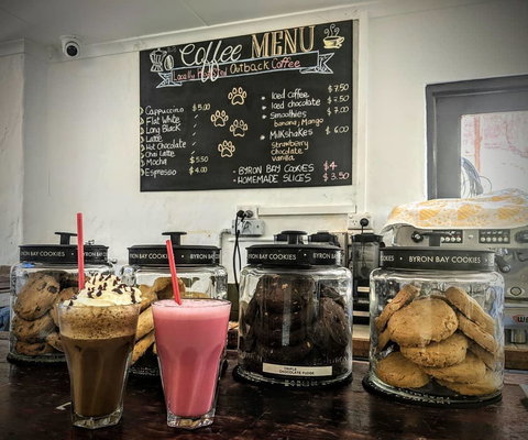 Glen Helen Lodge - Australia Shopping 3