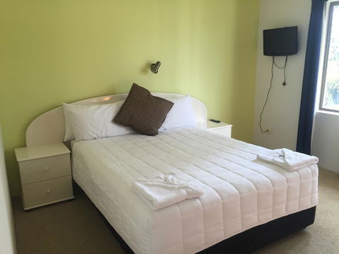 Golden Sands Motor Inn - Australia Shopping 2
