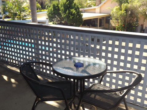 Golden Sands Motor Inn - Australia Shopping 6