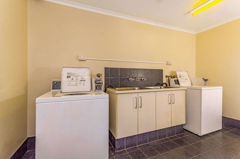 Quality Hotel Darwin Airport - Accommodation Australia 5