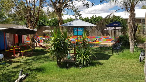 Alice\'s Secret Travellers Inn - Accommodation Australia 0