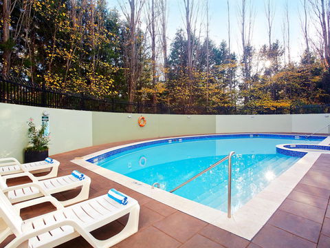 Crowne Plaza Canberra, An IHG Hotel - Australia Shopping 7