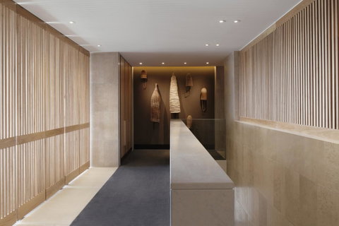 Hotel Realm - Accommodation Australia 21