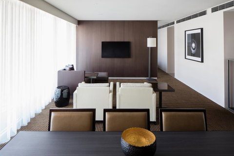 Hotel Realm - Accommodation Australia 16