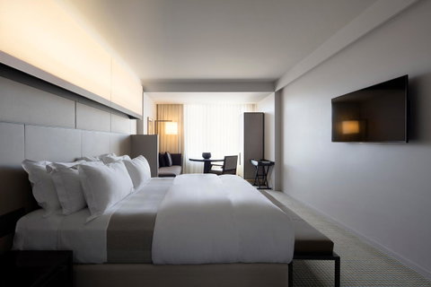 Hotel Realm - Accommodation Australia 0