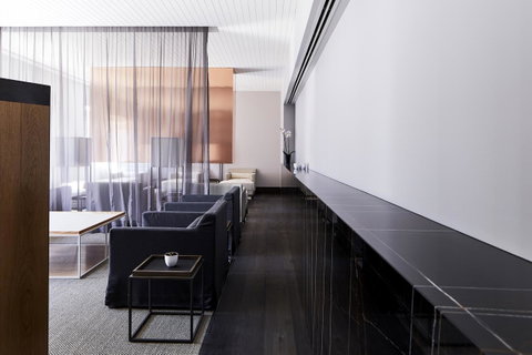 Hotel Realm - Accommodation Australia 22