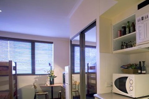 Madison Capital Executive Apartments - Accommodation Australia 3
