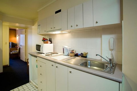 Madison Capital Executive Apartments - Accommodation Australia 5