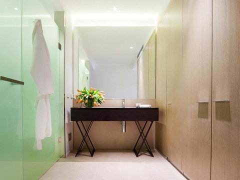 Burbury Hotel - Accommodation Australia 6