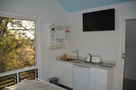 Garden Room - Accommodation Australia 2