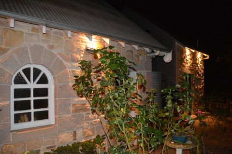 Garden Room - Accommodation Australia 9